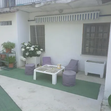 乡村民宿 La Terrazza Mombarone 阿斯蒂