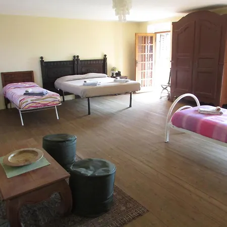 La Terrazza Mombarone 乡村民宿 阿斯蒂