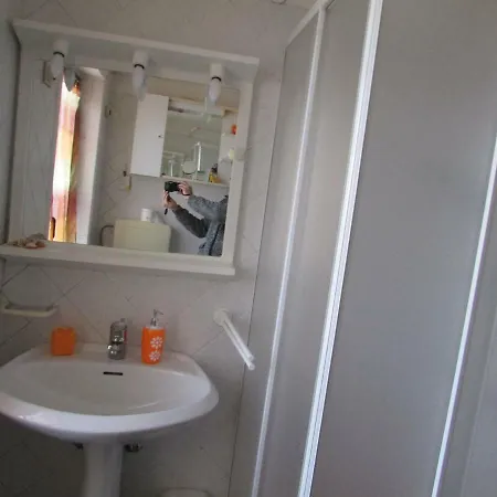 乡村民宿 La Terrazza Mombarone 阿斯蒂