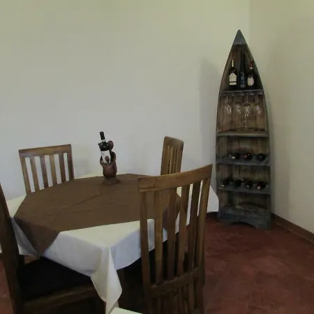 La Terrazza Mombarone 阿斯蒂